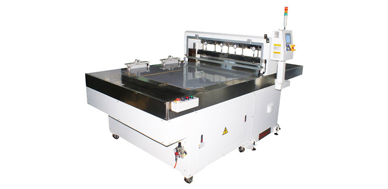 TRC-1200 High Accuracy Polarizer Cutter